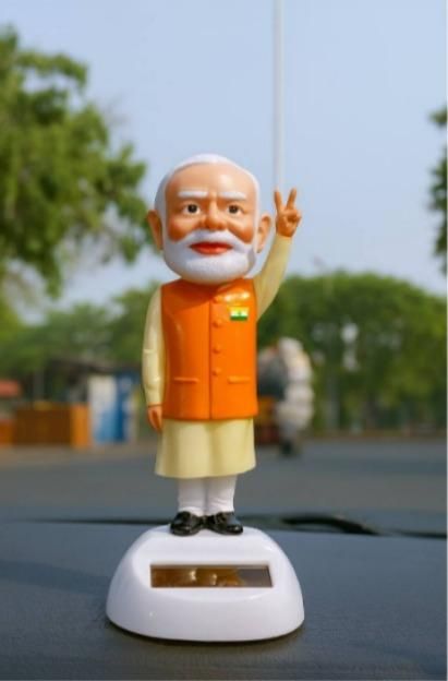 Solar Powered Moving Indian Leader Figurine | Desk & Car Décor | Buy 1 Get 1 Free